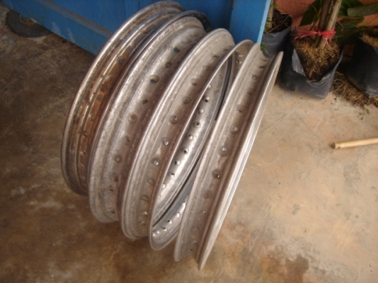 ขายอะไหล่ครับ