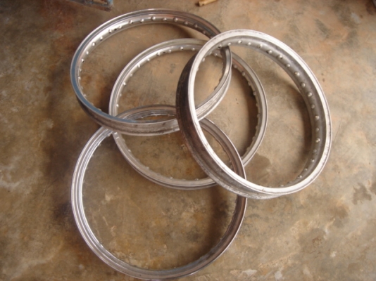 ขายอะไหล่ครับ