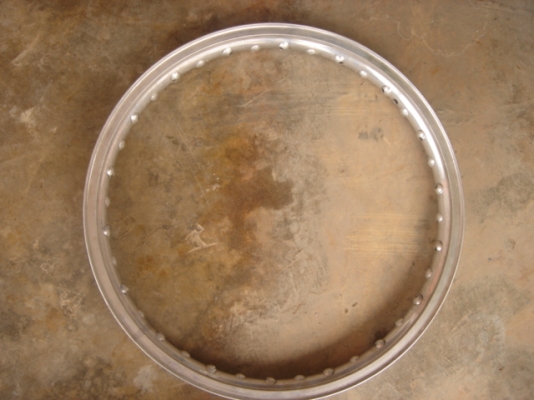 ขายอะไหล่ครับ