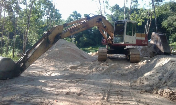 ขายรถแม็คโคร KOMATSU รุ่น PC 200-5