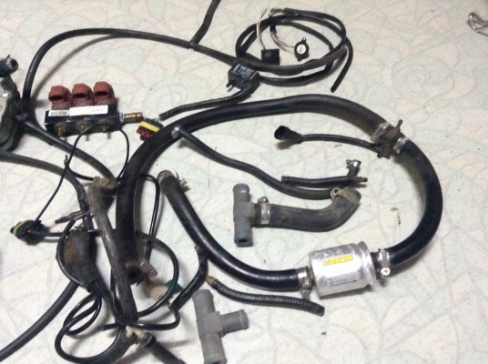 ขายชุดแก๊สLPG หัวฉีด auto gas ac มือสอง 3000 บาท(หม้อต้มโทมัส) ขายชุดแก๊สLPG หัวฉีด auto gas ac มือสอง 3000 บาท(หม้อต้มโทมัส)