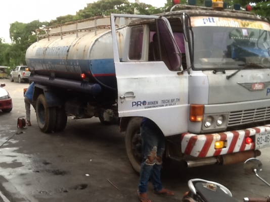 รถน้ำ HINO FE173 เครื่องEH700