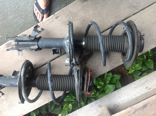 ขายโช็คเทียน่าj31 ขายถูกคู่ละ1000 ขายโช็คเทียน่าj31 ขายถูกคู่ละ1000