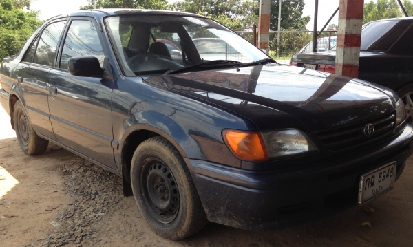 TOYOTA SOLUNA GLi 1.5 AT ปี 40 รถสวยจัดสีสันบางเดิมๆ ติดตั้งแก๊ส LPG ลงเล่มครบถูกต้อง ภายในสวยหรูหรา เกียร์ออโต้ แอร์แบ็คครบ เบาะหนัง ช่วงล่างแน่น ยางสภาพดี 4 เส้นประมาณ 70\% พร้อมใช้งาน เอกสารทะเบียนภาษีครบพร้อมไม่มีขาด ราคาต่อรองได้ครับ