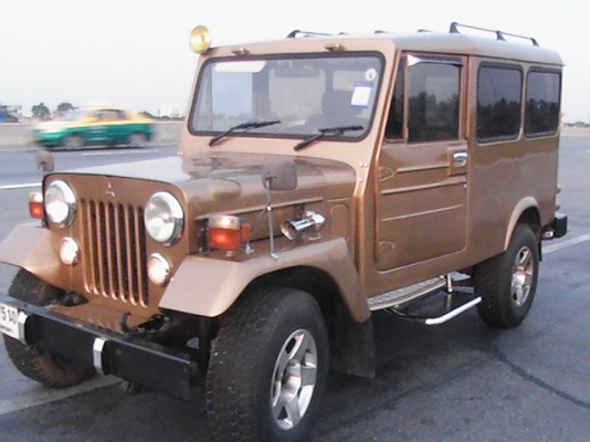 ขายรถจี๊ป Jeep สภาพดี แต่งภายใน มีแอร์