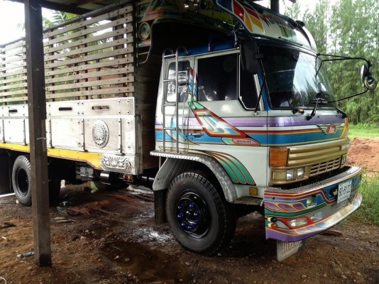 ขายรถบรรทุก 6 ล้อ HINO