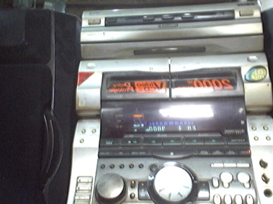 ขายเครื่องเสียงบ้านsonyกับลำโพง3ทางชาร์ปดอก8นิ้วแยกขายได้