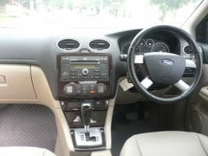 ขายรถ FORD FOCUS 1.8 GHIA ABS AIRBAG 2007 เกียร์ออโต้2ระบบ  LPG หัวฉีด