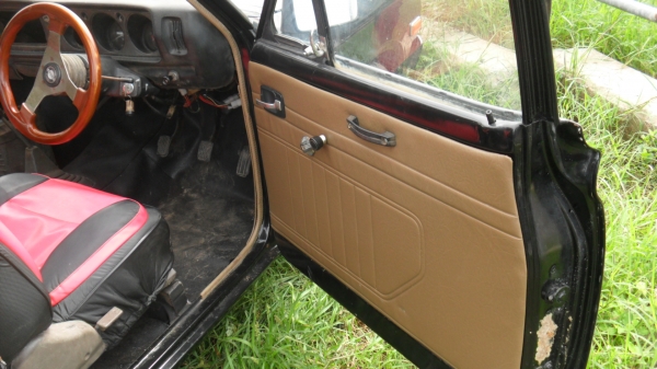 ขายดัสสัน620สี่ขอไฟนอนสภาพสวย ขายดัสสัน620สี่ขอไฟนอนสภาพสวย