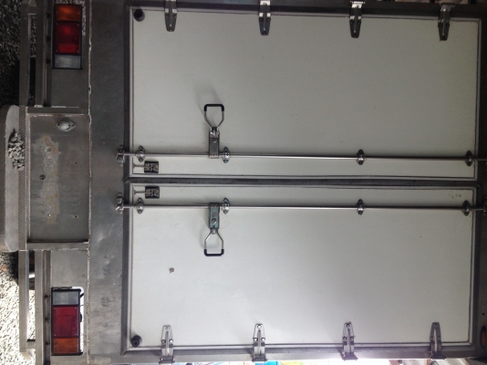 ขายรถ Hino 4 ล้อ ตู้เย็น รถสวยสภาพดีมาก สนใจติดต่อ 087-7153399, 081-7233267 ขายรถ Hino 4 ล้อ ตู้เย็น รถสวยสภาพดีมาก สนใจติดต่อ 087-7153399, 081-7233267