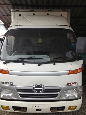 ขายรถ Hino 4 ล้อ ตู้เย็น รถสวยสภาพดีมาก สนใจติดต่อ 087-7153399, 081-7233267 ขายรถ Hino 4 ล้อ ตู้เย็น รถสวยสภาพดีมาก สนใจติดต่อ 087-7153399, 081-7233267