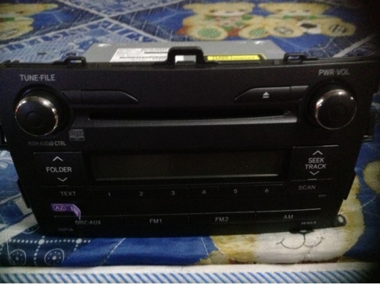 ขายวิทยุ CD ติดรถยนต์ toyota altis ถอดจากรถใหม่ป้ายแดงรุ่นล่าสุด สภาพ 100\%