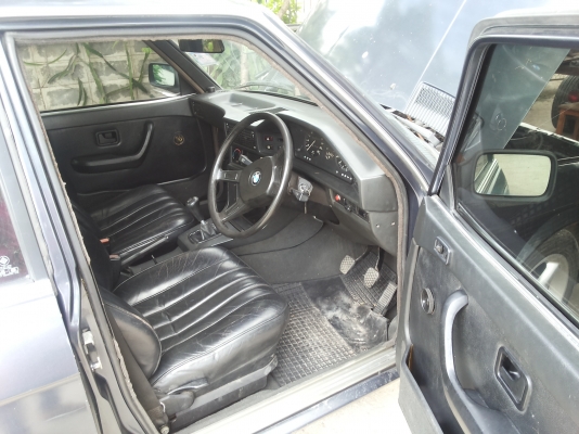 ขายรถบีเอ็มE28สภาพดีราคาถูกขับได้เลย(NO BOOK) ขายรถบีเอ็มE28สภาพดีราคาถูกขับได้เลย(NO BOOK)