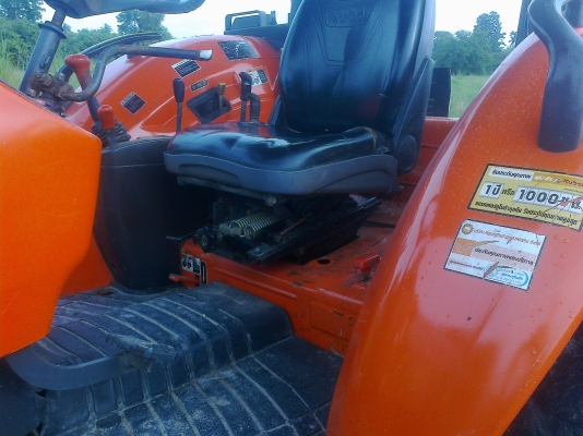 ขาย KUBOTA M7040 4WD ราคาไม่แพงสภาพเดิมๆๆ