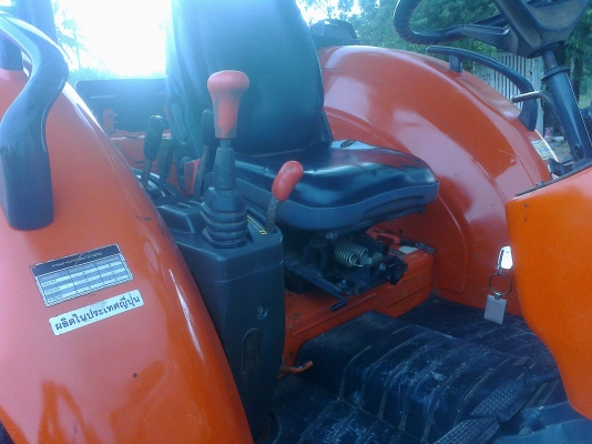 ขาย KUBOTA M7040 4WD ราคาไม่แพงสภาพเดิมๆๆ