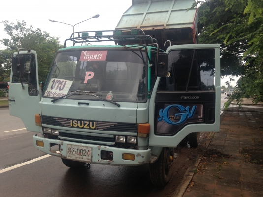 ขาย 6ล้อใหญ่ อีซูซุ Rocky 165 แรง สภาพสวย พร้อมใช้ ขาย 6ล้อใหญ่ อีซูซุ Rocky 165 แรง สภาพสวย พร้อมใช้