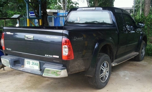 ISUZU D-MAX HI LANDER SPACECAB Ddi i -TEQ 2.5 MT ปี 2010 รถบ้านสวยบางเดิมๆทั้งคัน รุ่น ซุปเปอร์ แพลททินั่ม เครื่องแห้งแรงดี ภายในสวยครบ CD MP3 พ.เพาเวอร์ ก.ไฟฟ้า กระจกมองข้างแบบโครเมี่ยมปรับไฟฟ้า ไฟเลี้ยวที่กระจกมองข้าง เสาอากาศตรงกลาง บันไดข้าง กระบะลายเ