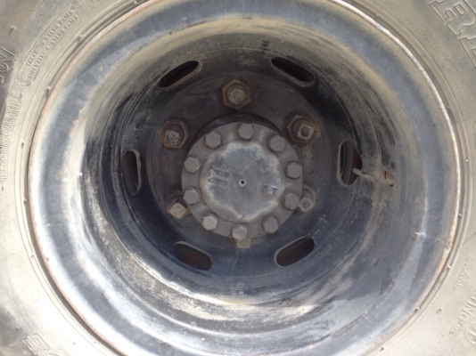 มาอีกแล้วครับ6ล้อ ร็อกน้อยราคาย่อมเยาครับ มาอีกแล้วครับ6ล้อ ร็อกน้อยราคาย่อมเยาครับ