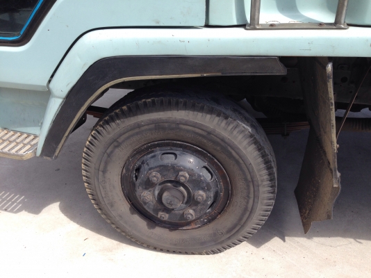 มาอีกแล้วครับ6ล้อ ร็อกน้อยราคาย่อมเยาครับ มาอีกแล้วครับ6ล้อ ร็อกน้อยราคาย่อมเยาครับ