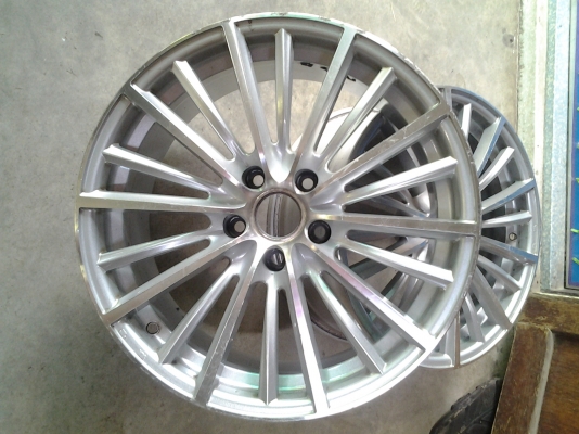 18 5รู ก้านยก  มีคู่เดี่ยว