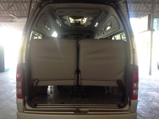 Commuter ปี 2005 2.5 D4D Commuter ปี 2005 2.5 D4D