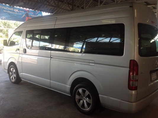 Commuter ปี 2005 2.5 D4D Commuter ปี 2005 2.5 D4D