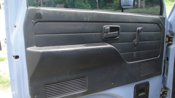 ISUZU NKR110แรง รถห้างแท้ ดาวน์45000ผ่อน11000/36เดือน