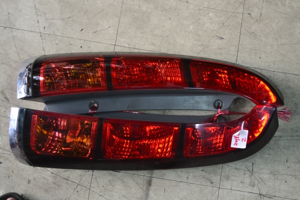 ขายไฟท้าย HONDA STREAM/2