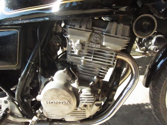 Clubman 250 สภาพสวย  เล่มพร้อม โอน ขาดต่อ 2 ปี