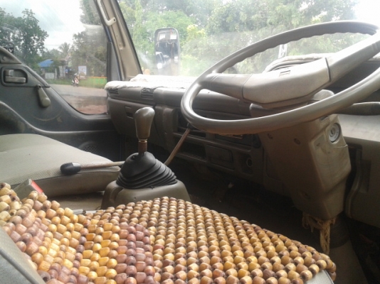 หกล้อดั้ม ISUZU 120 NPR ฝาขาว ปี42 รถห้างแท้ Fหน้าFหลัง แอร์ power สภาพพร้อมใช้