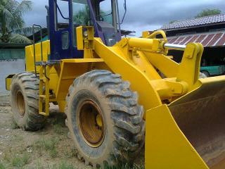 ขายรถตักWA300-1สภาพสวยพร้อมใช้ ราคาต่อรองกันได้ ติดต่อได้ที่คุณ อ๊อฟ พิจิตร 086-737-9991