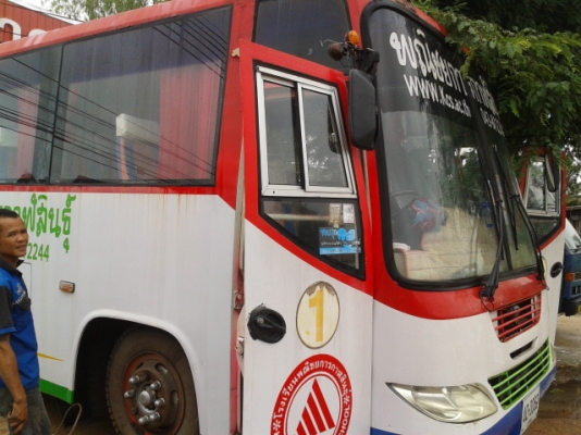 ขายรถบัส IHNO195แรง แอร์มีเครืองแยก toyota กระทิง เบคร์จิ๊ฟฟี้ สภาพสวยพร้อมใช้ ขายรถบัส IHNO195แรง แอร์มีเครืองแยก toyota กระทิง เบคร์จิ๊ฟฟี้ สภาพสวยพร้อมใช้