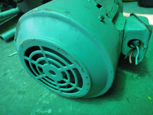 มอเตอร์เกียร์ไซโครไดรฟ์ 5 HP. ของมิตซู ใช้ยาว ๆ มอเตอร์เกียร์ไซโครไดรฟ์ 5 HP. ของมิตซู ใช้ยาว ๆ