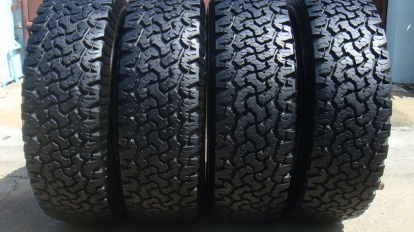 ขายยาง BF Goodrich Allterrain 30 9.5 r15 ดอก10มิล