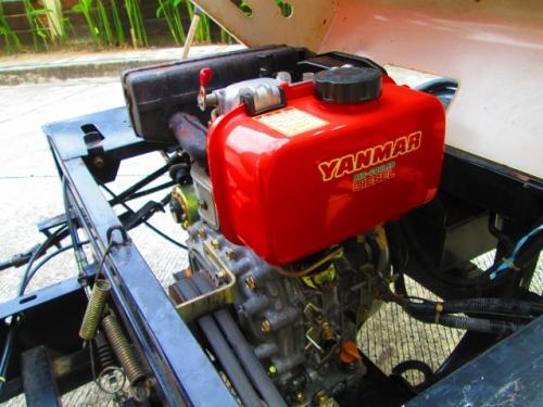 รถขนย้ายสินค้าพืชเกษตร รหัสสินค้า :13001274 YANMAR เครื่องดีเซล 6 PS.www.nihonmono.com