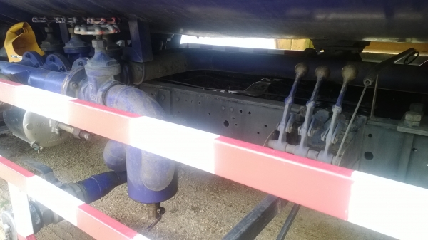 6ล้อน้ำมัน7000ลิตร ISUZU NPR120แรง รถใช้งานอยู่...