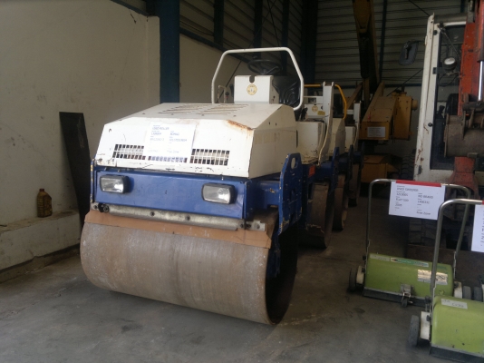 รถบด BOMAG BW120AD-3 ปี2004,รถนอกนำเข้าจากญี่ปุ่น สภาพสวย ไม่เคยใช้งานในไทย ราคาไม่แพงครับ ติดต่อมานะ 085-9049669