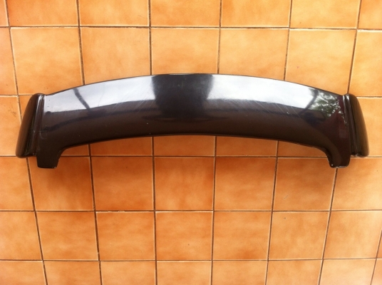 ธารนนทบุรี//ขายสปอยเล่อร์หลัง yaris ราคา 2,100 บาท (พร้อมจัดส่ง)