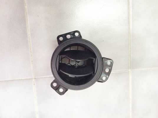 ขายช่องแอร์กลม 1 อัน โตโยต้า SERA ปีกนก อื่นๆ สอบถามได้, สปอร์ทไลท์  เชฟ  ซาฟี่ร่า