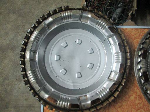 ขายฝาครอบล้อโบราณ ขอบ 14"