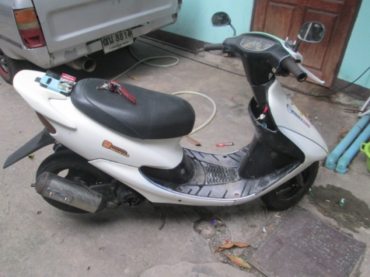 ขายรถป๊อป honda dio ZX  8900ด่วน