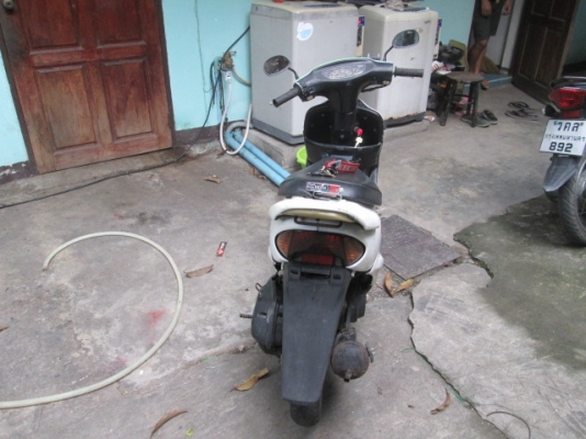 ขายรถป๊อป honda dio ZX  8900ด่วน
