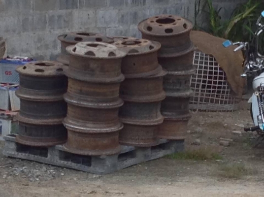 ขาย ล้อกระทะ ขอบ 16" - 6 รู (เก่า)สภาพดี ขาย ล้อกระทะ ขอบ 16" - 6 รู (เก่า)สภาพดี