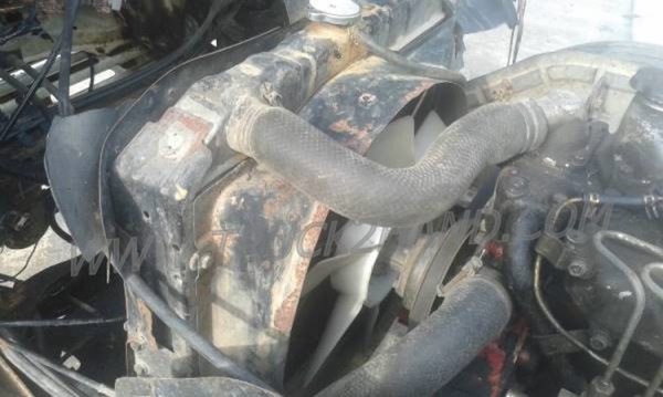 รถบรรทุก 6 ล้อดั๊มพ์ ยี่ห้อ HINO รุ่น KM777 117 แรงม้า รถบรรทุก 6 ล้อดั๊มพ์ ยี่ห้อ HINO รุ่น KM777 117 แรงม้า