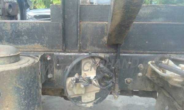 รถบรรทุก 6 ล้อดั๊มพ์ ยี่ห้อ HINO รุ่น KM777 117 แรงม้า รถบรรทุก 6 ล้อดั๊มพ์ ยี่ห้อ HINO รุ่น KM777 117 แรงม้า