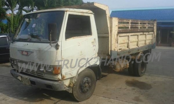 รถบรรทุก 6 ล้อดั๊มพ์ ยี่ห้อ HINO รุ่น KM777 117 แรงม้า รถบรรทุก 6 ล้อดั๊มพ์ ยี่ห้อ HINO รุ่น KM777 117 แรงม้า