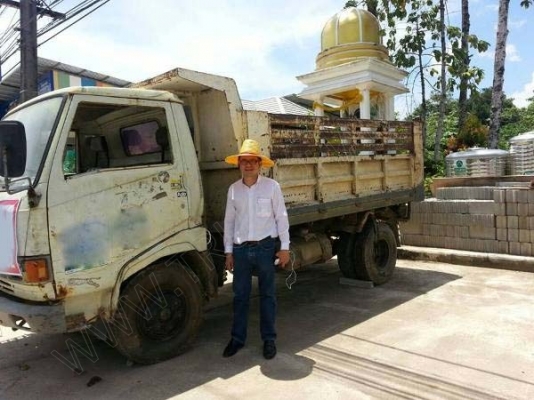 รถบรรทุก 6 ล้อดั๊มพ์  ยี่ห้อ HINO รุ่น KM777  117 แรงม้า