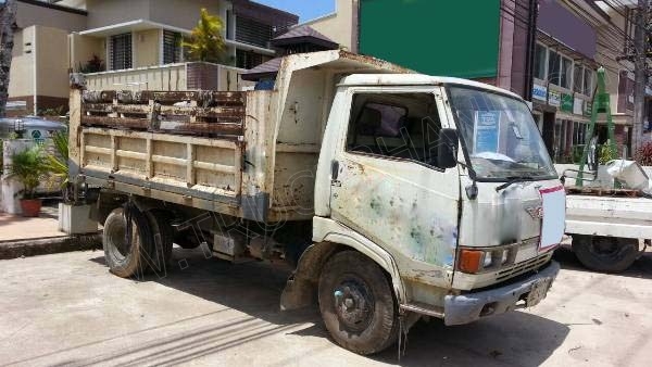 รถบรรทุก 6 ล้อดั๊มพ์ ยี่ห้อ HINO รุ่น KM777 117 แรงม้า รถบรรทุก 6 ล้อดั๊มพ์ ยี่ห้อ HINO รุ่น KM777 117 แรงม้า