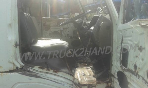 รถบรรทุก 6 ล้อดั๊มพ์ ยี่ห้อ HINO รุ่น KM777 117 แรงม้า รถบรรทุก 6 ล้อดั๊มพ์ ยี่ห้อ HINO รุ่น KM777 117 แรงม้า