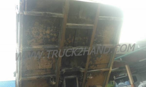 รถบรรทุก 6 ล้อดั๊มพ์ ยี่ห้อ HINO รุ่น KM777 117 แรงม้า รถบรรทุก 6 ล้อดั๊มพ์ ยี่ห้อ HINO รุ่น KM777 117 แรงม้า